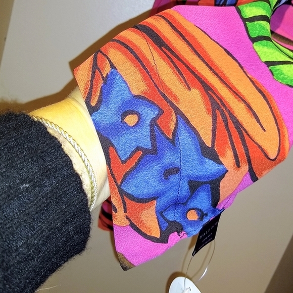 NWT Hale Bob 💯 SILK Scarf, Oblong - Picture 2 of 4